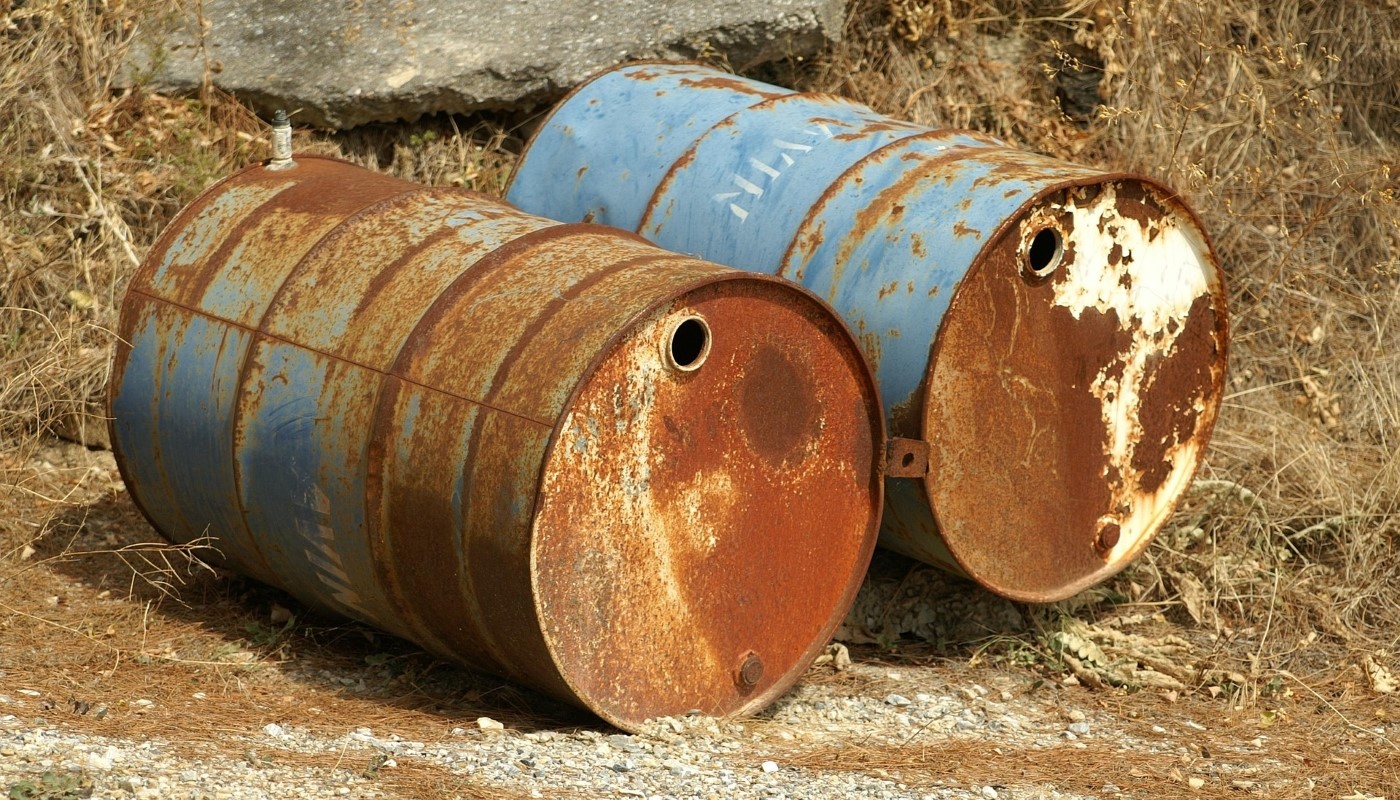 Как сохранить воду в бочке зимой: емкость не треснет, а весной у вас будет жидкость для полива грядок
