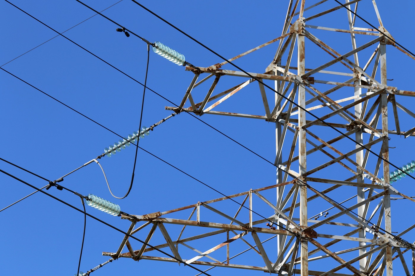 Жители Вологодской области задолжали за электроэнергию 190 млн рублей