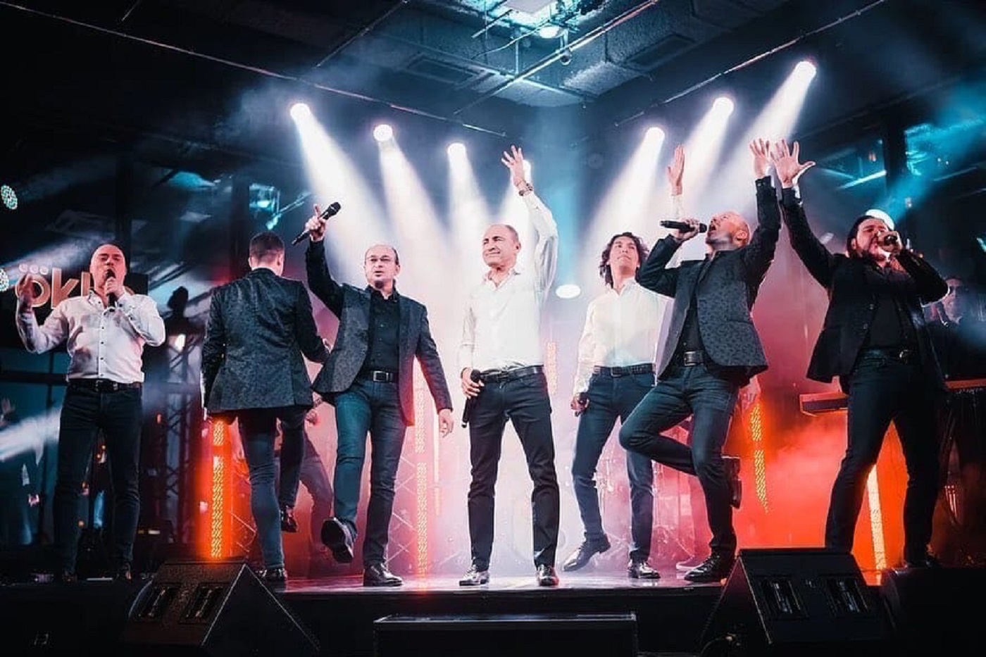 Вологжан приглашают на бесплатный концерт «музыкального феномена XXI века»