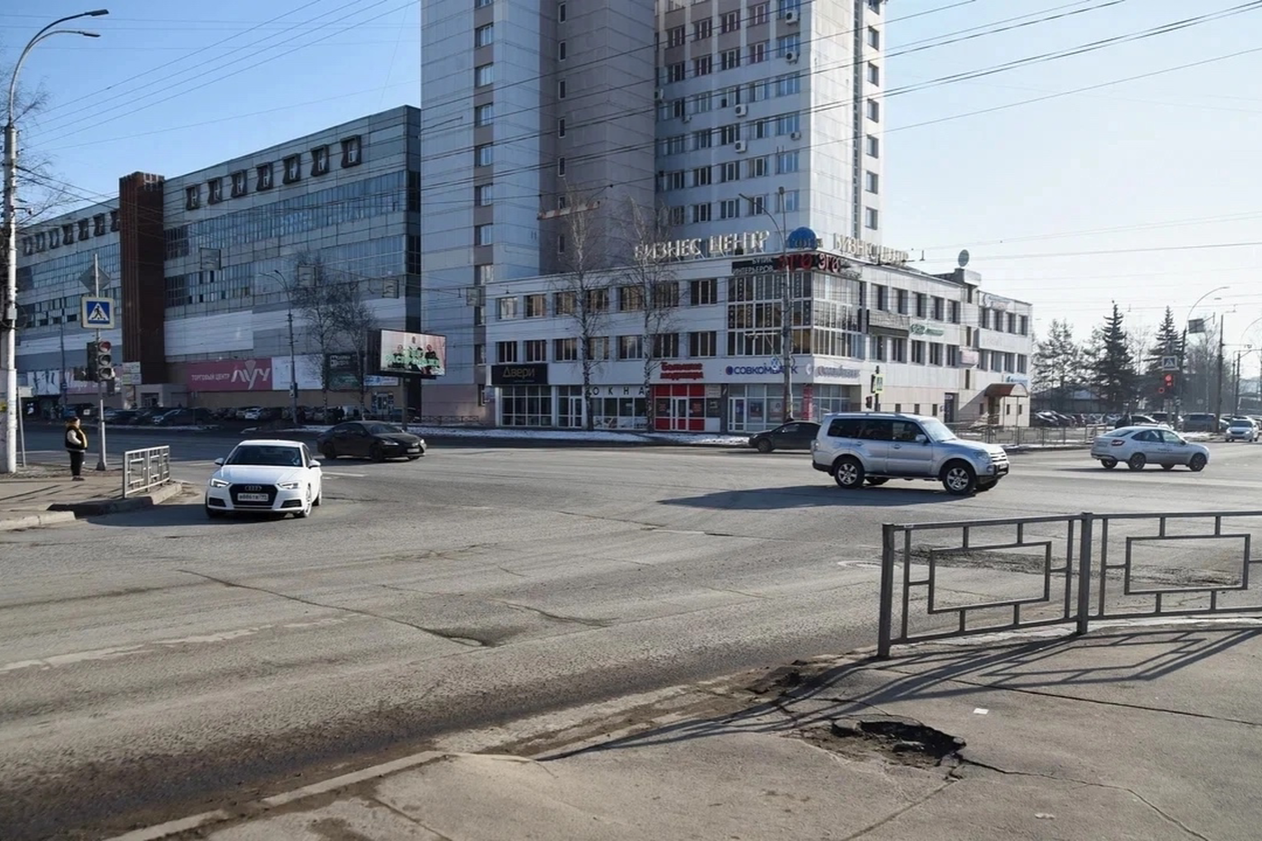 В Вологде возобновилось движение по улице Ленинградской