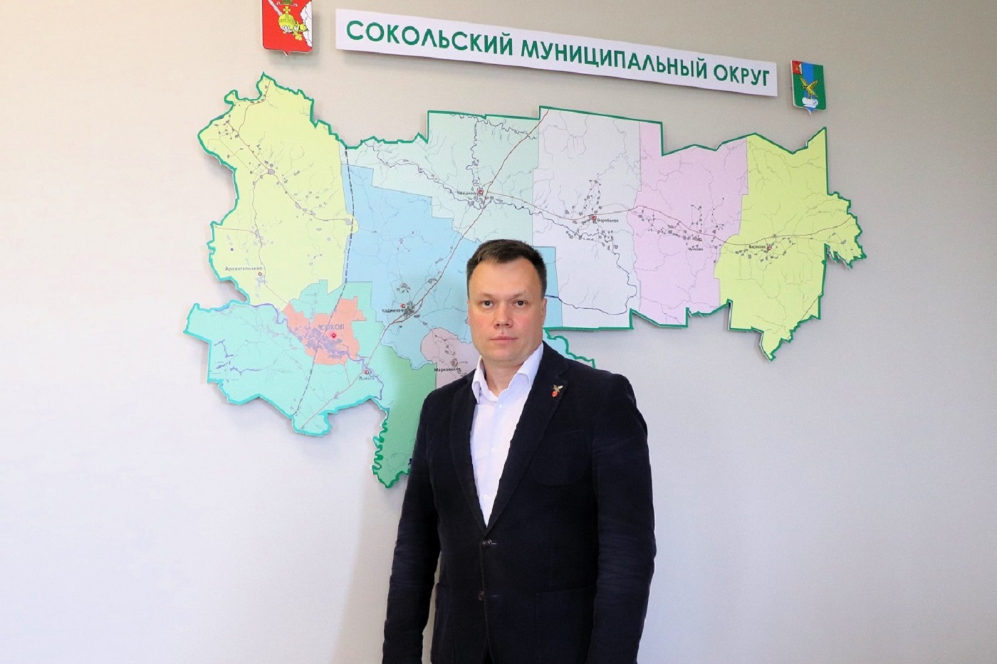 Глава Сокольского округа попал в ДТП, проехав перекресток на красный свет