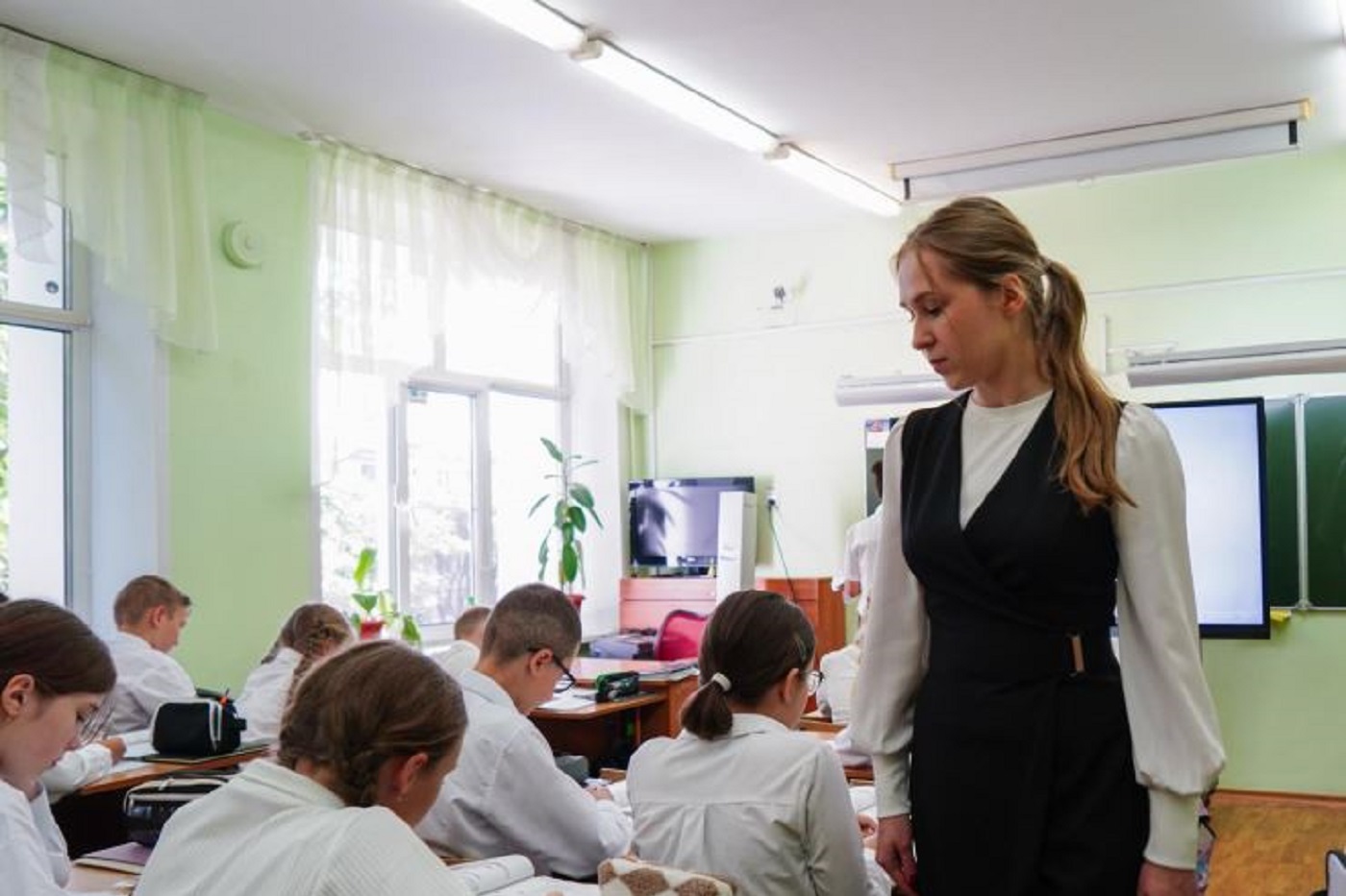 В Вологде 170 молодых педагогов будут получать меры поддержки