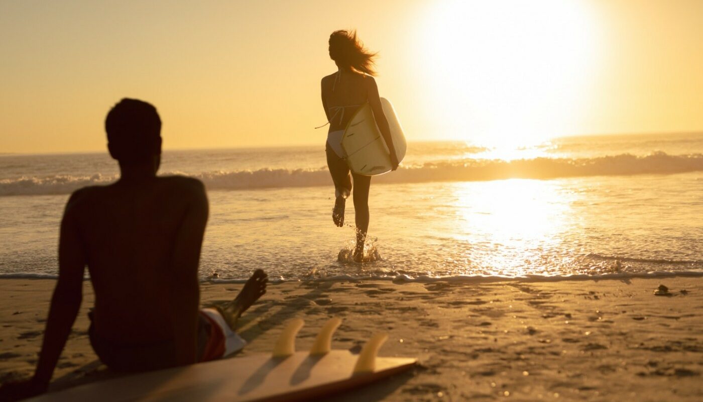 Море в Таиланде показало российским туристам чудо — и вернуло им документы с деньгами