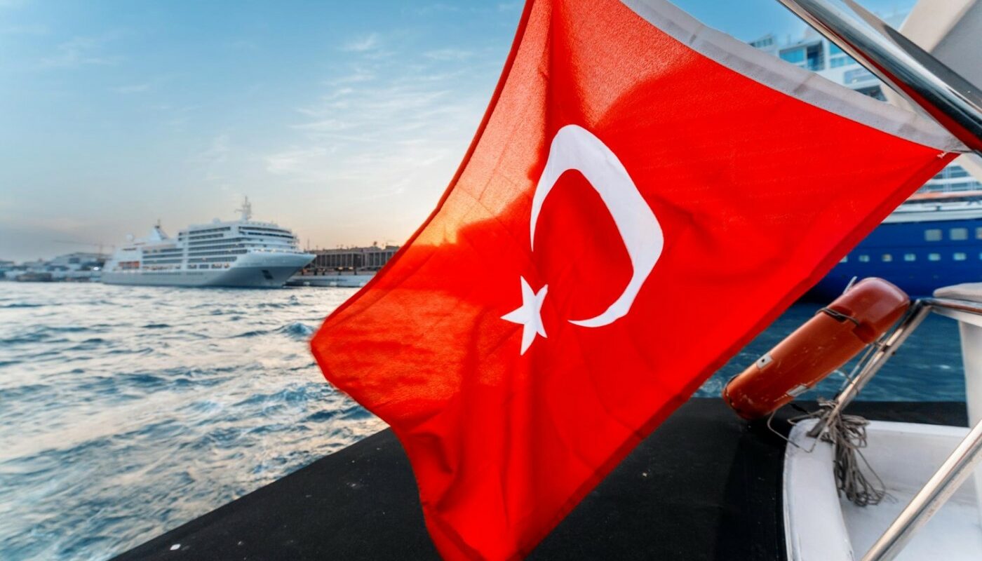 Люди в черном и стрельба! В Турции россиянка оказалась в центре кровной мести турок