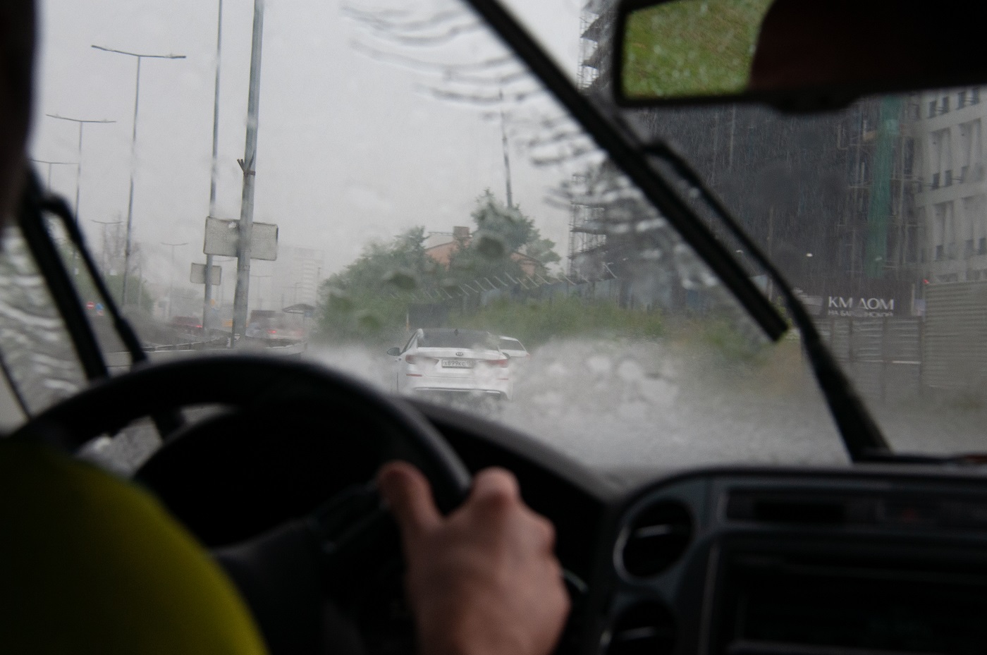 Региональное управление МЧС предупреждает о резком усилении ветра