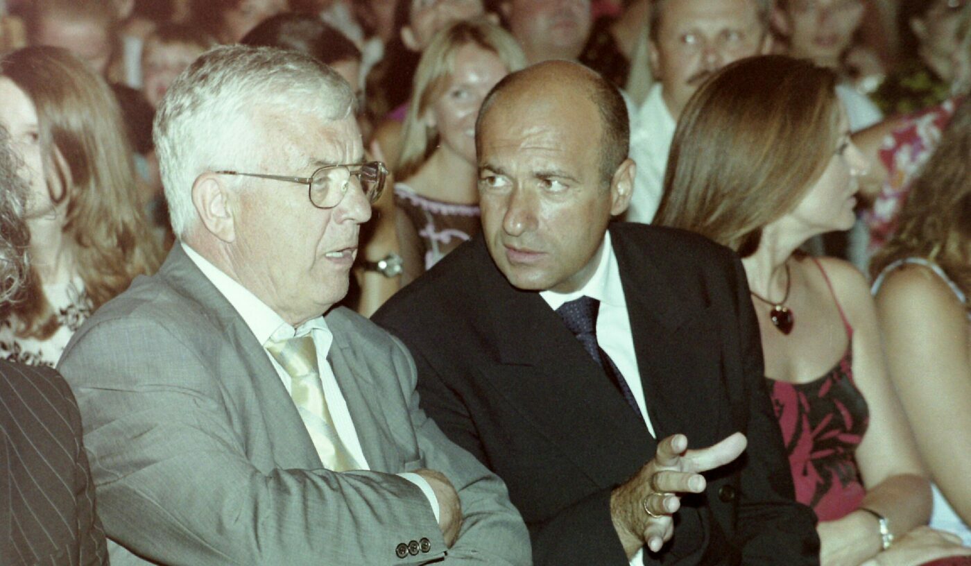 «У меня пока все плохо. Никакая помощь извне не нужна». Раймонд Паулс перенес инфаркт