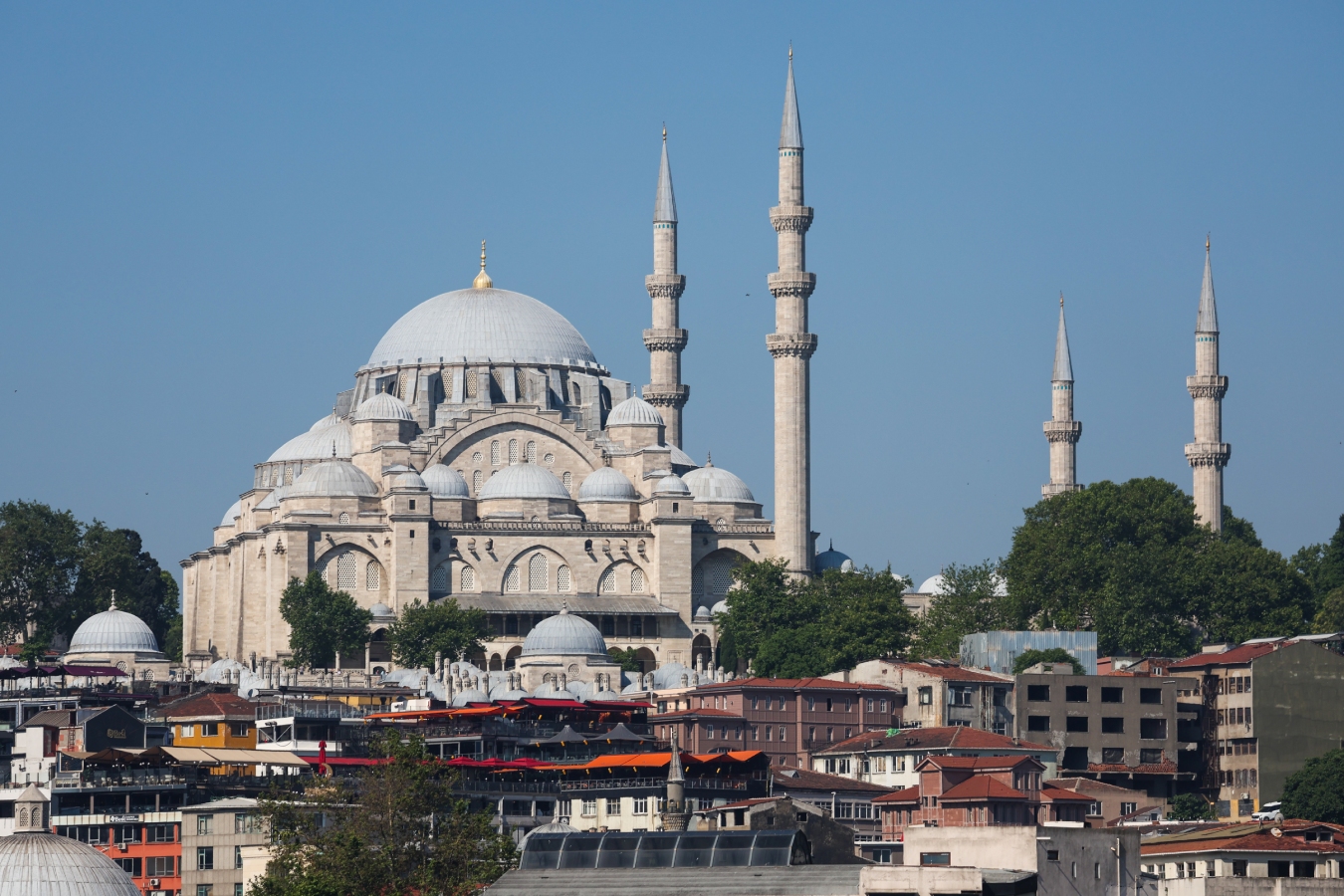 Где еще можно успеть забронировать зимний отдых со скидкой