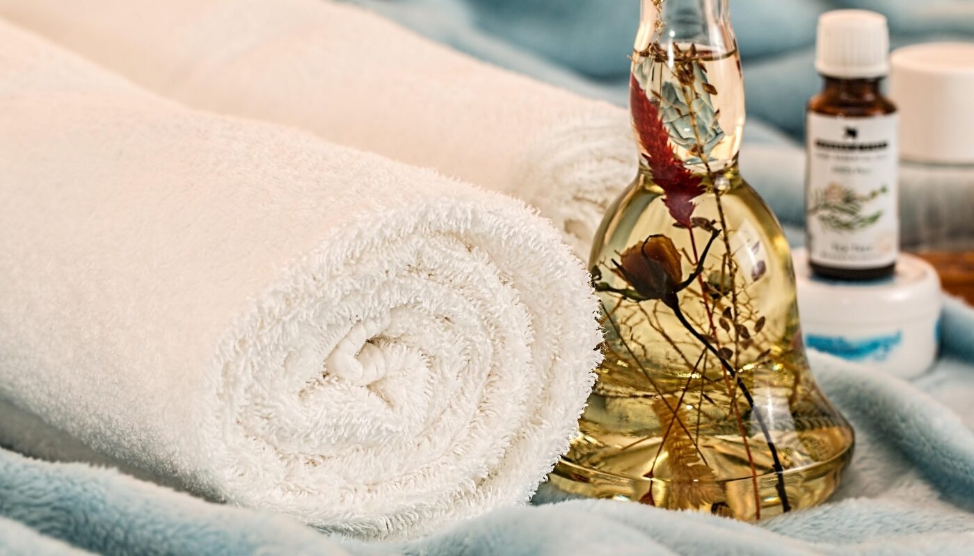 Аромадиффузор с палочками своими руками: аромат, как от элитных духов из французского магазина