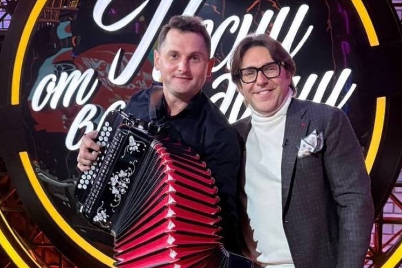 Вологодский гармонист выступит в программе Андрея Малахова