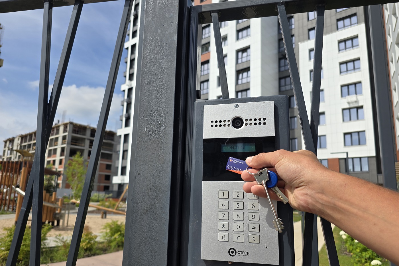 Единое безопасное пространство появилось в новостройках на Возрождения в Вологде