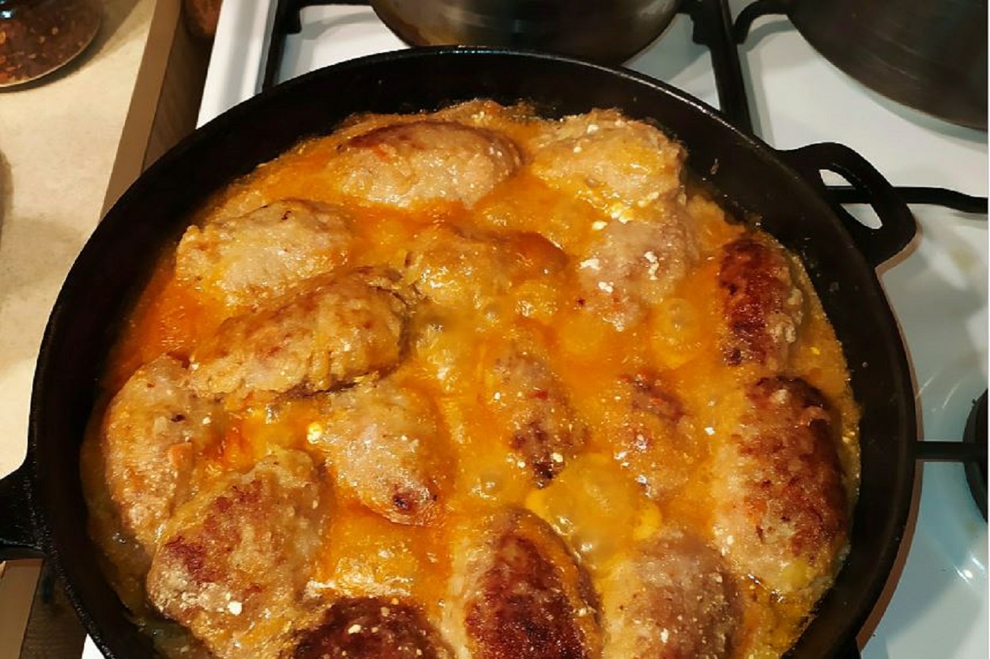 Череповчанка едва не сгорела во время приготовления котлет