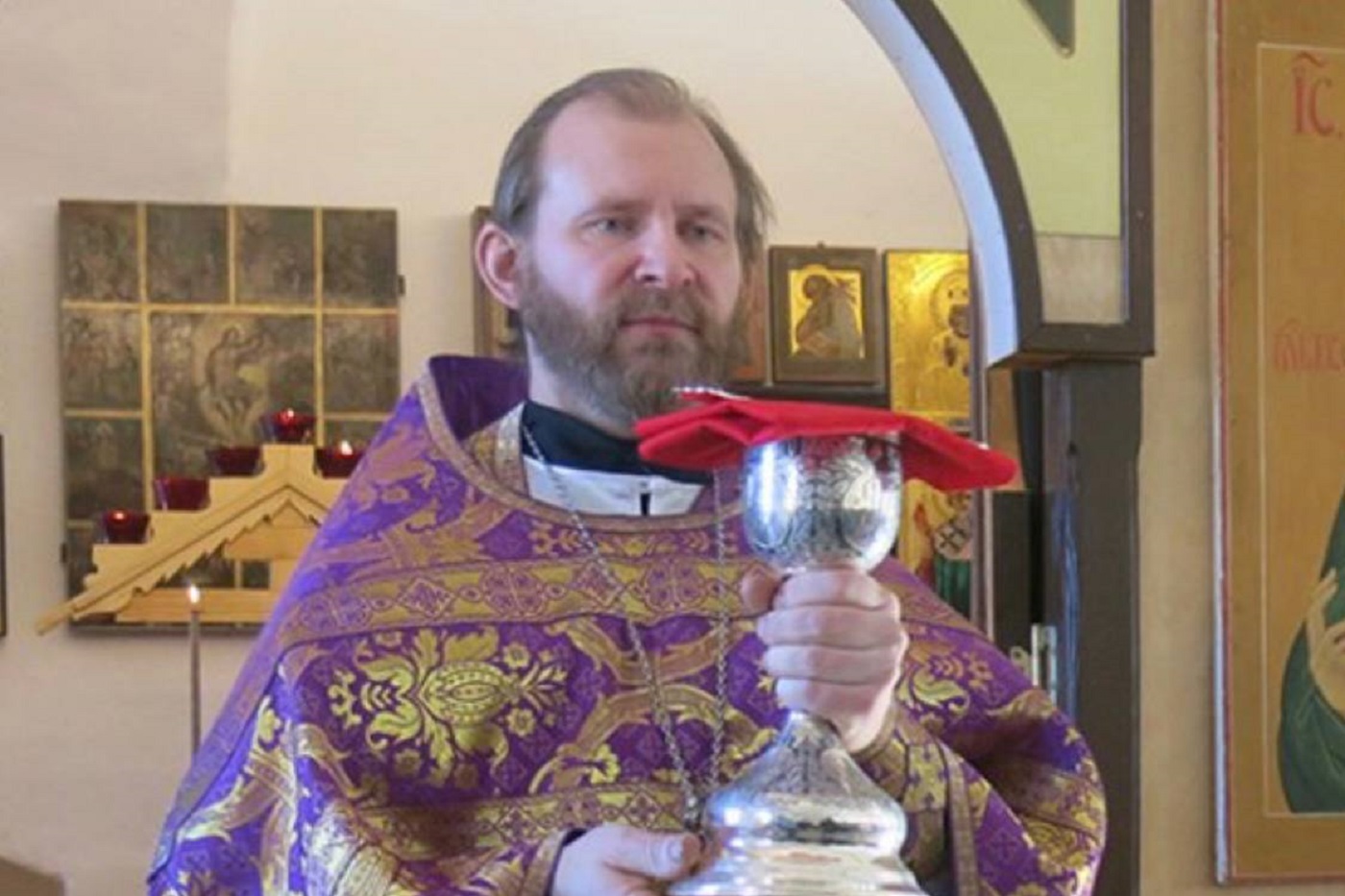 Под Вологдой пропал священник