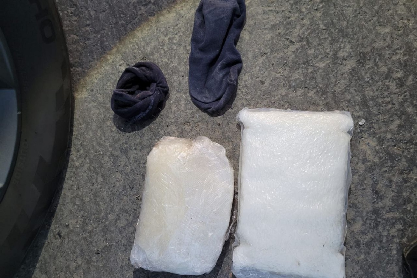 ФСБ заявило о перекрытии крупного канала распространения наркотиков