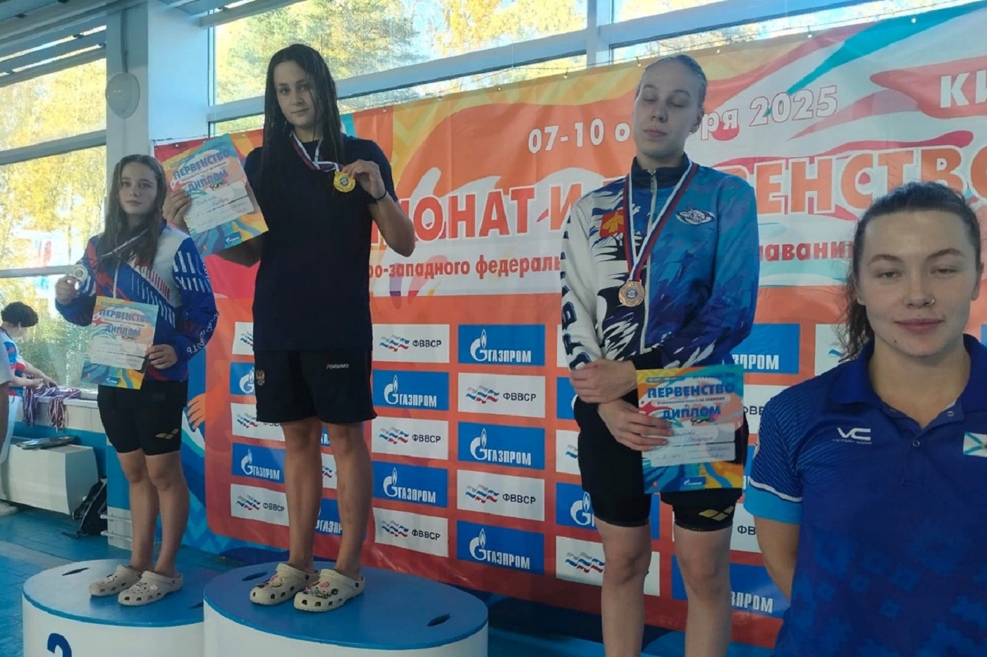 Три золотые медали завоевали вологжане на первенстве СЗФО по плаванию