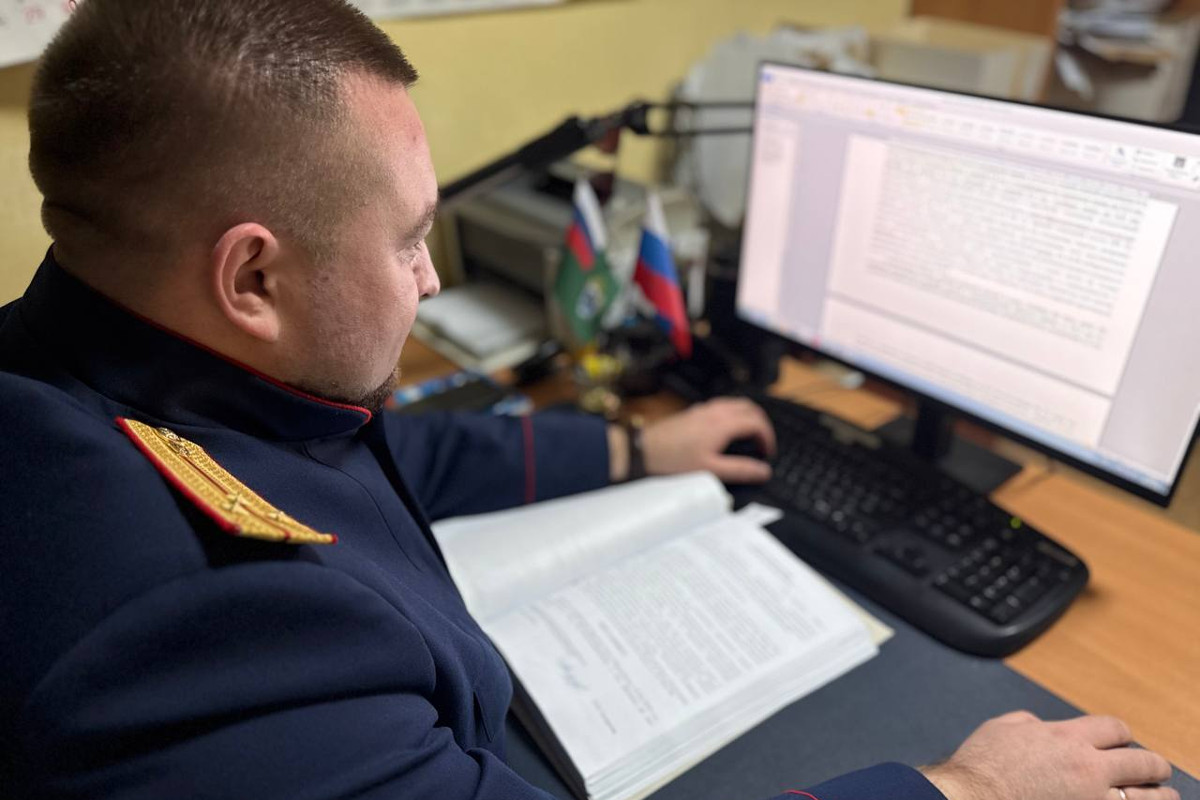 Вологжанка избила полицейского