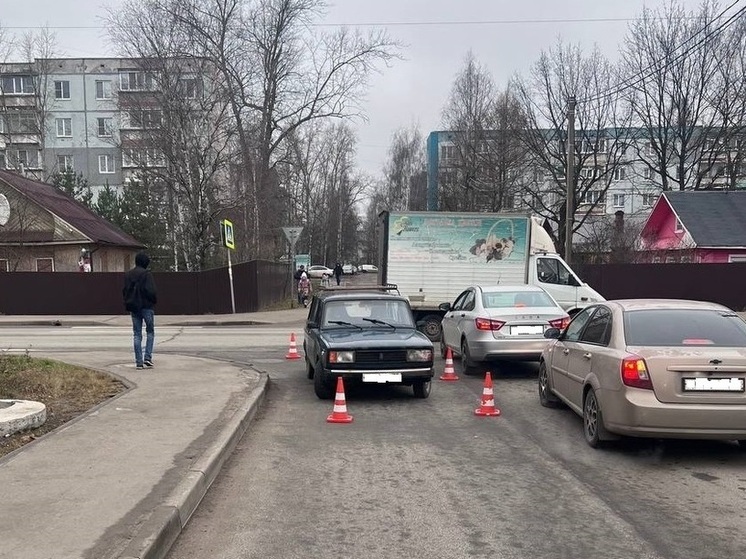 В Вологде восьмилетний мальчик попал в больницу из-за ДТП на «зебре»