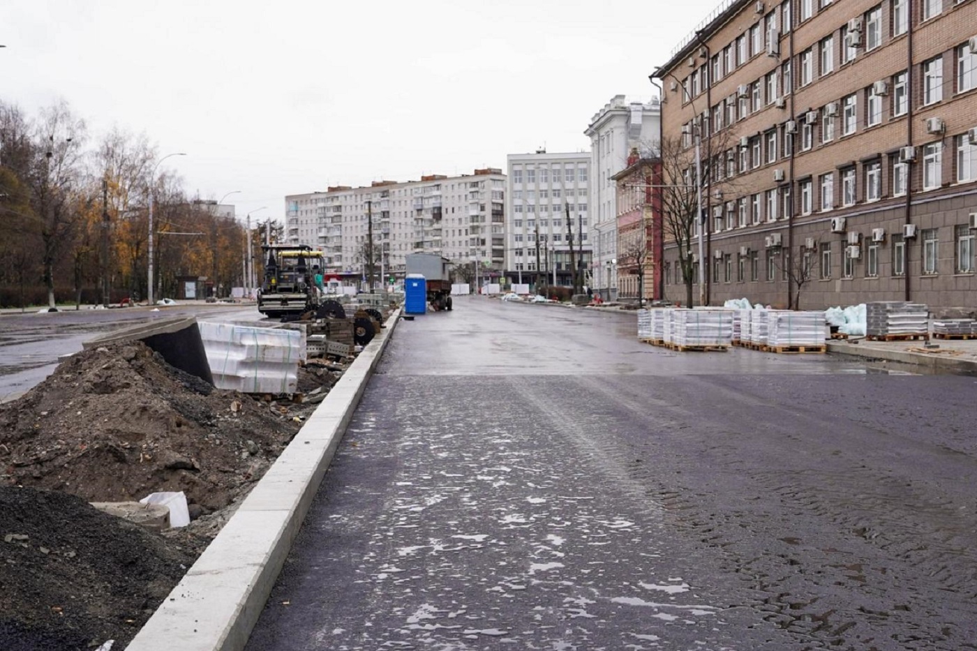 Сергей Жестянников обещает до конца месяца открыть улицу Мира