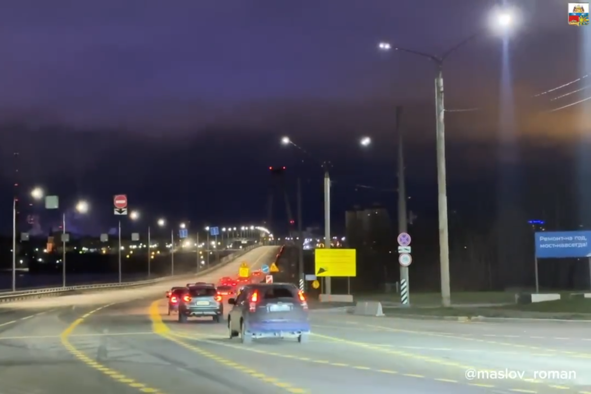 В Череповце открыли для движения Октябрьский мост