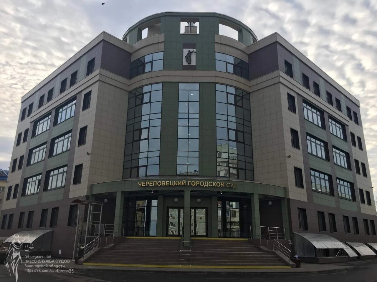 Череповчанину разрешили не платить алименты после множества судов