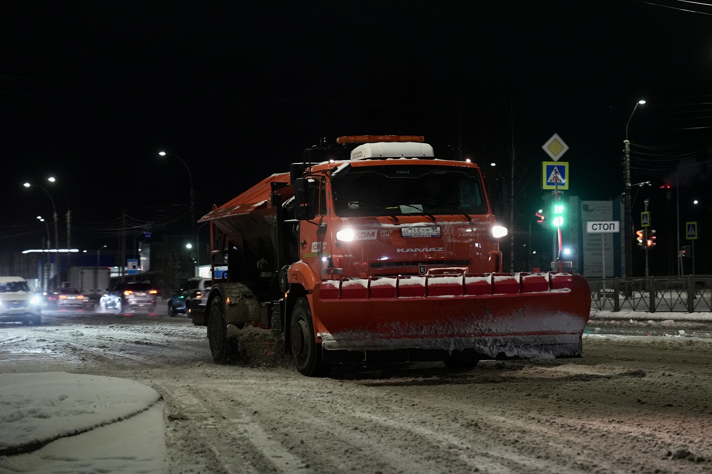 Вологодские коммунальщики перешли на круглосуточный режим работы