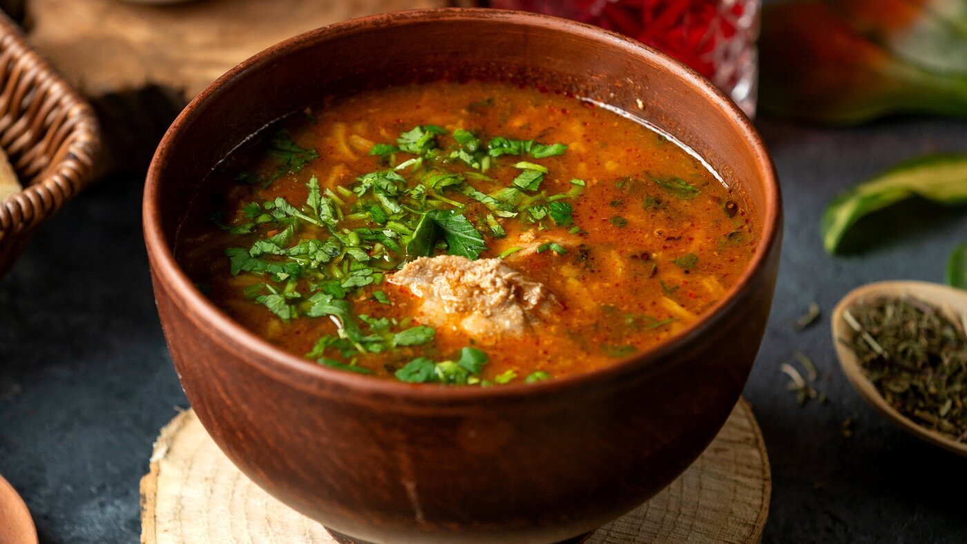 Настоящий рецепт харчо, который вас удивит: грузинская кухня с любовью