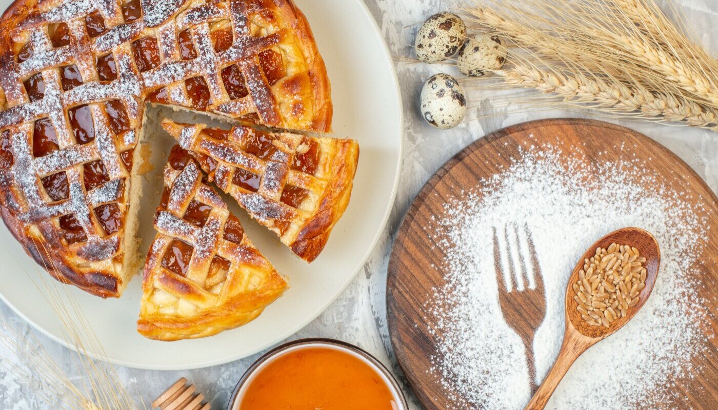 Мамин пирог: рассыпчатое чудо с повидлом, которое пахнет детством