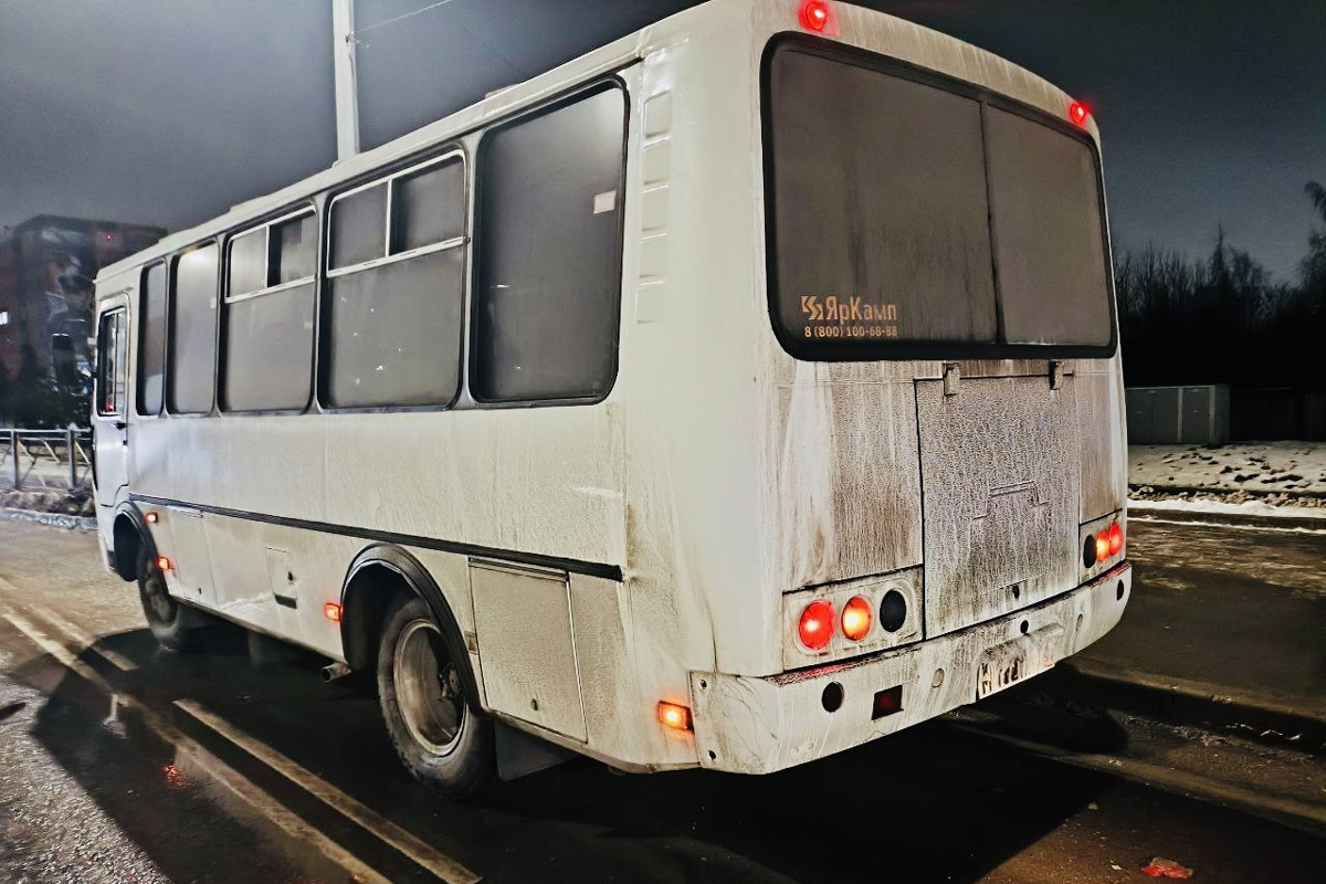 В Вологде пенсионерка выпала из автобуса и попала под колеса