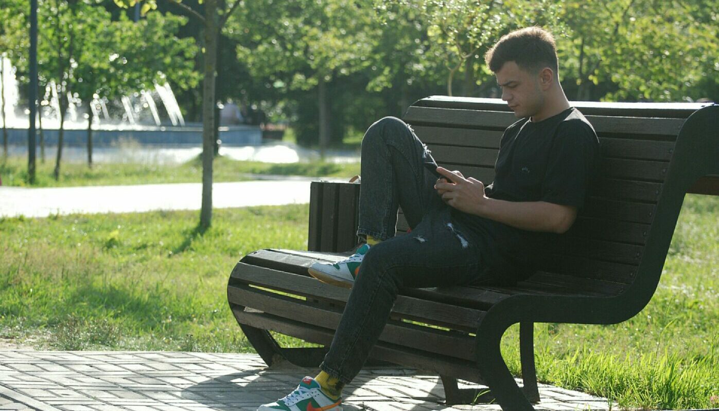 Потери могут достигать 24 тыс руб в год. Сколько россияне теряют денег на цифровых подписках