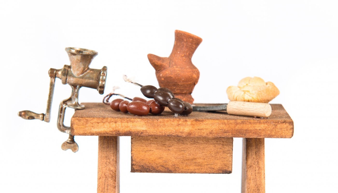 Бабушкино наследство: эти вещи из СССР до сих пор служат нам на кухне и в быту