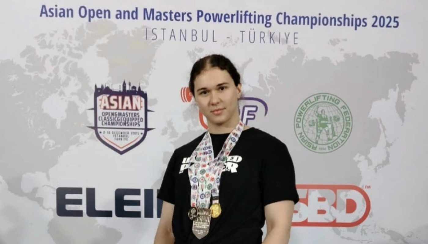 Череповчанка Ксения Демчинская стала серебряным призёром Международных соревнований по пауэрлифтингу