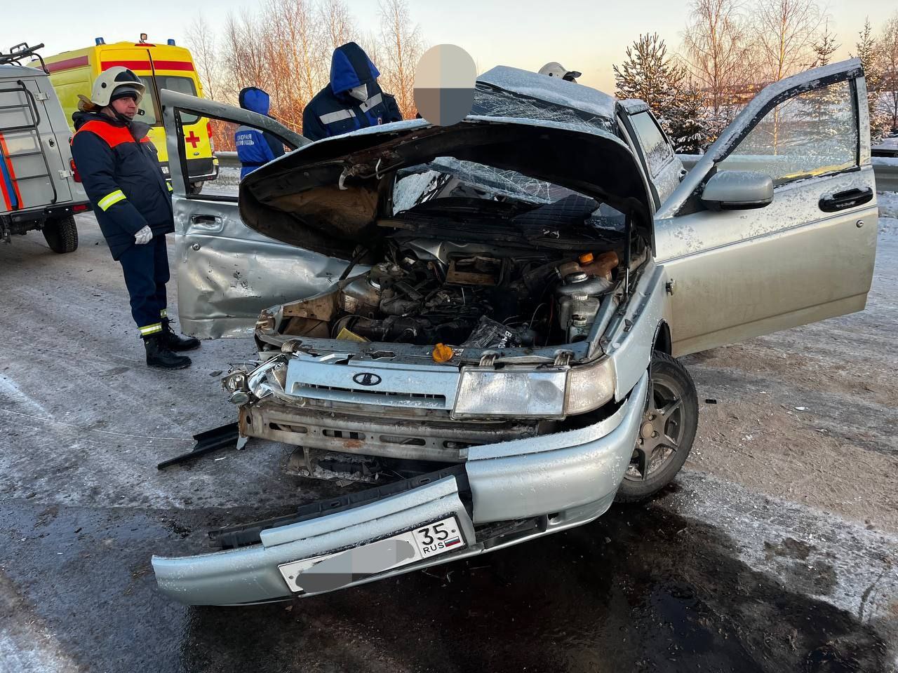 Под Великим Устюгом в ДТП легковушки с автобусом погибла женщина