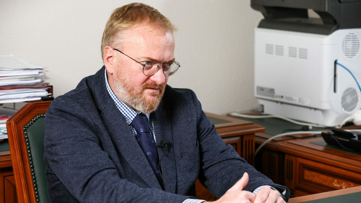 “Делала людей по духу русскими”: Виталий Милонов неожиданно заступился за мигрантов