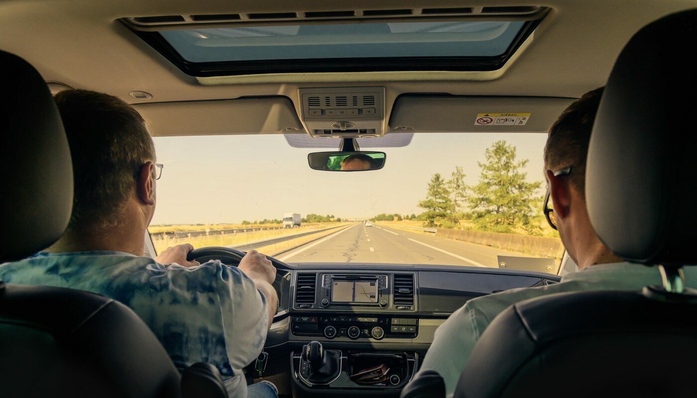 Забыли водительские права дома: вот что нужно ответить инспектору ДПС, если вас остановили