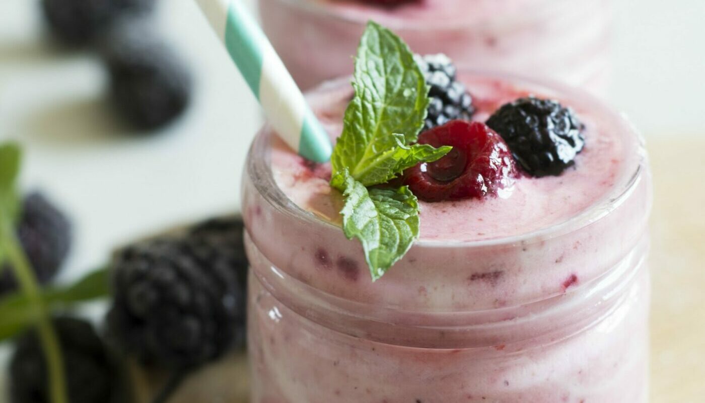 Доктор Мясников назвал самый полезный кефир: только такой продукт и нужно покупать