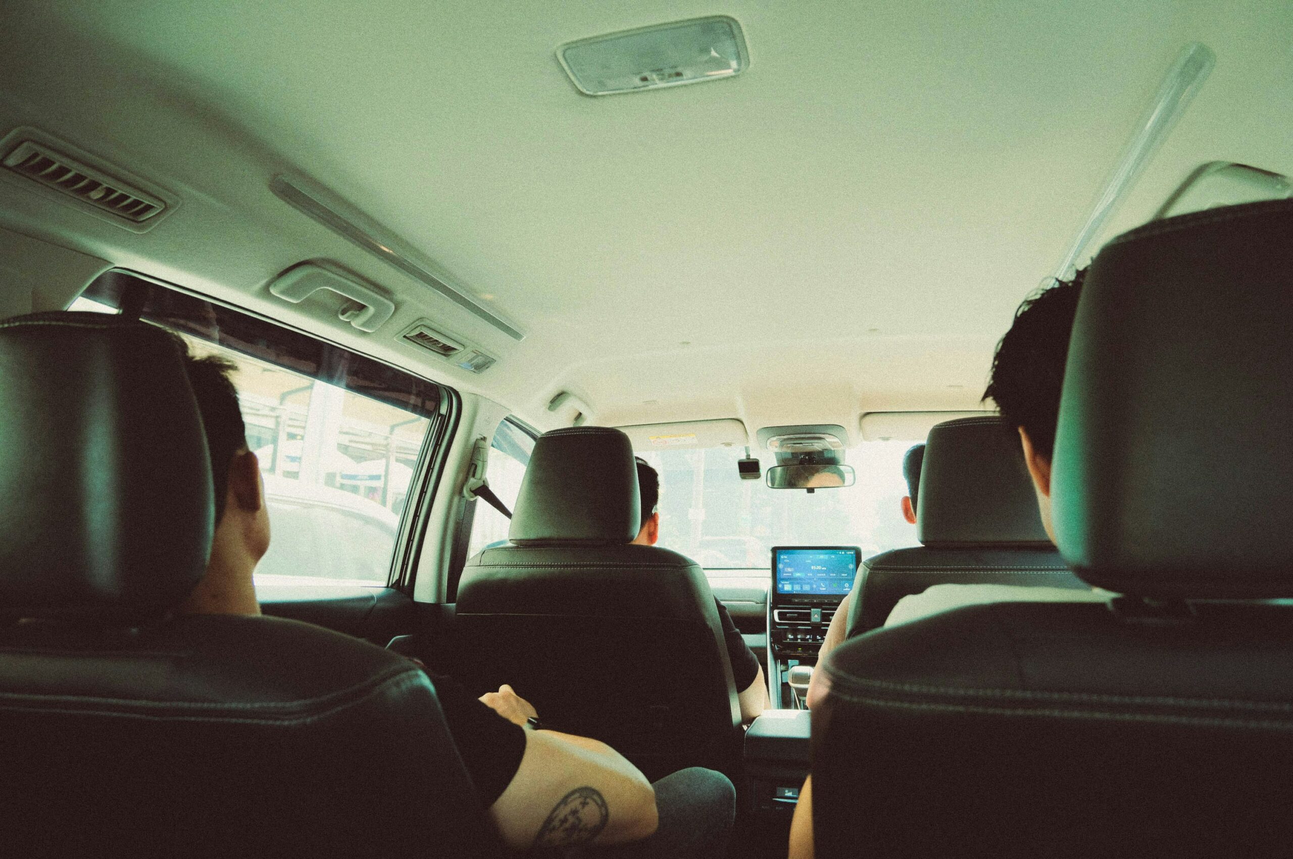 В Вологде массово проверяют пассажиров автомобилей