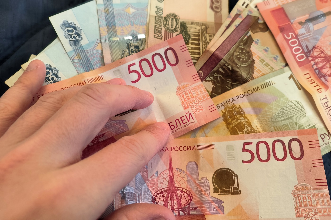 Вологжанин попытался откупиться от сотрудников ДПС за нанесенные травмы