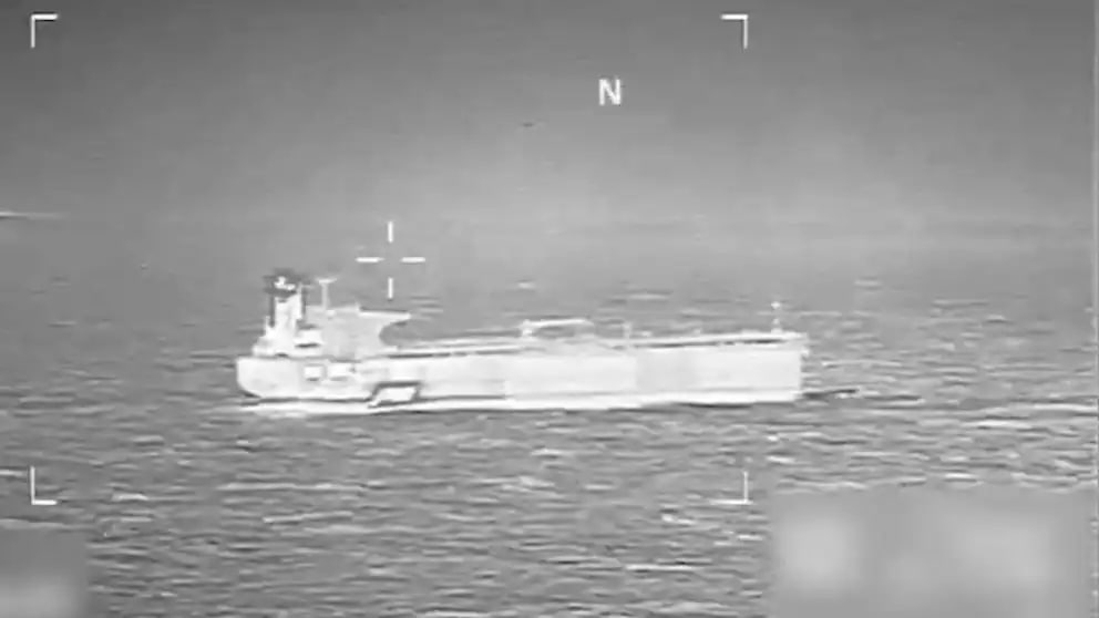 Вода горит под килем: Италия арестовала российский танкер, США и Германия не отстают