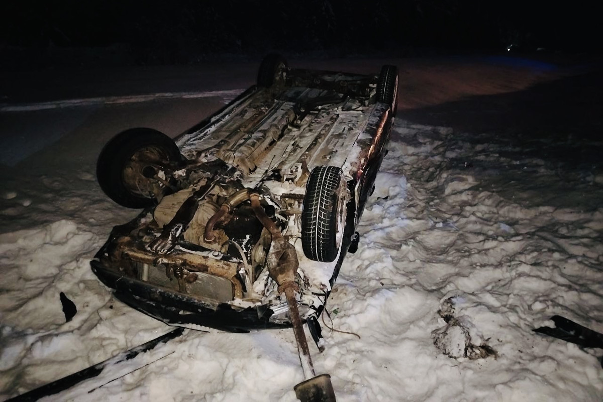 На трассе под Верховажьем пьяный водитель вылетел в кювет и перевернулся