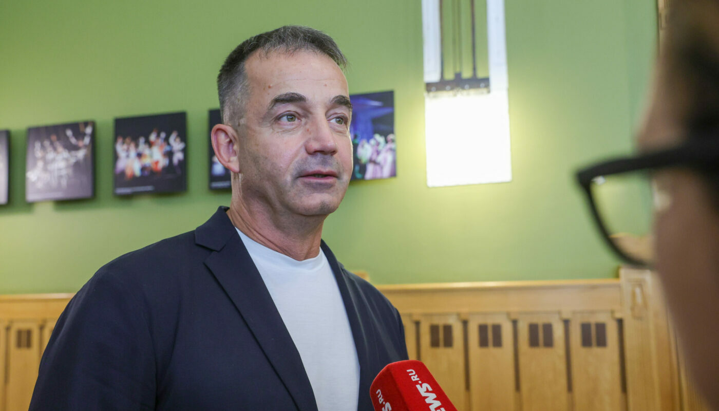 «Пытать песнями SHAMANа будет?»: Дмитрий Певцов удивил публику намерением проверить патриотизм невесты сына