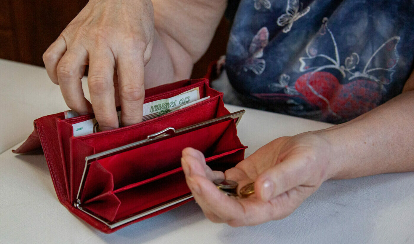 Это еще один инструмент уничтожения страны. Михаил Делягин раскрыл неприглядную правду о коллекторах