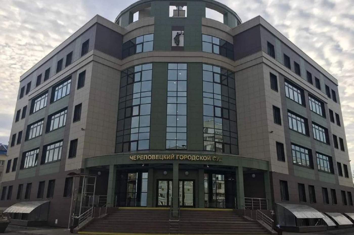 Череповчанин осужден за развращение несовершеннолетних девочек