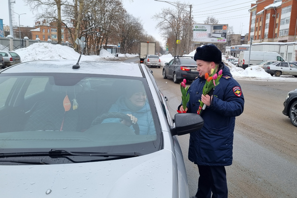 В праздники на вологодских дорогах пройдут рейды