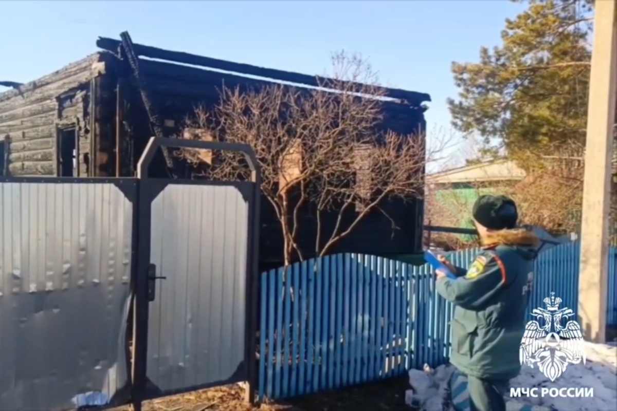 Под Белозерском многодетная семья лишилась крова из-за детской шалости