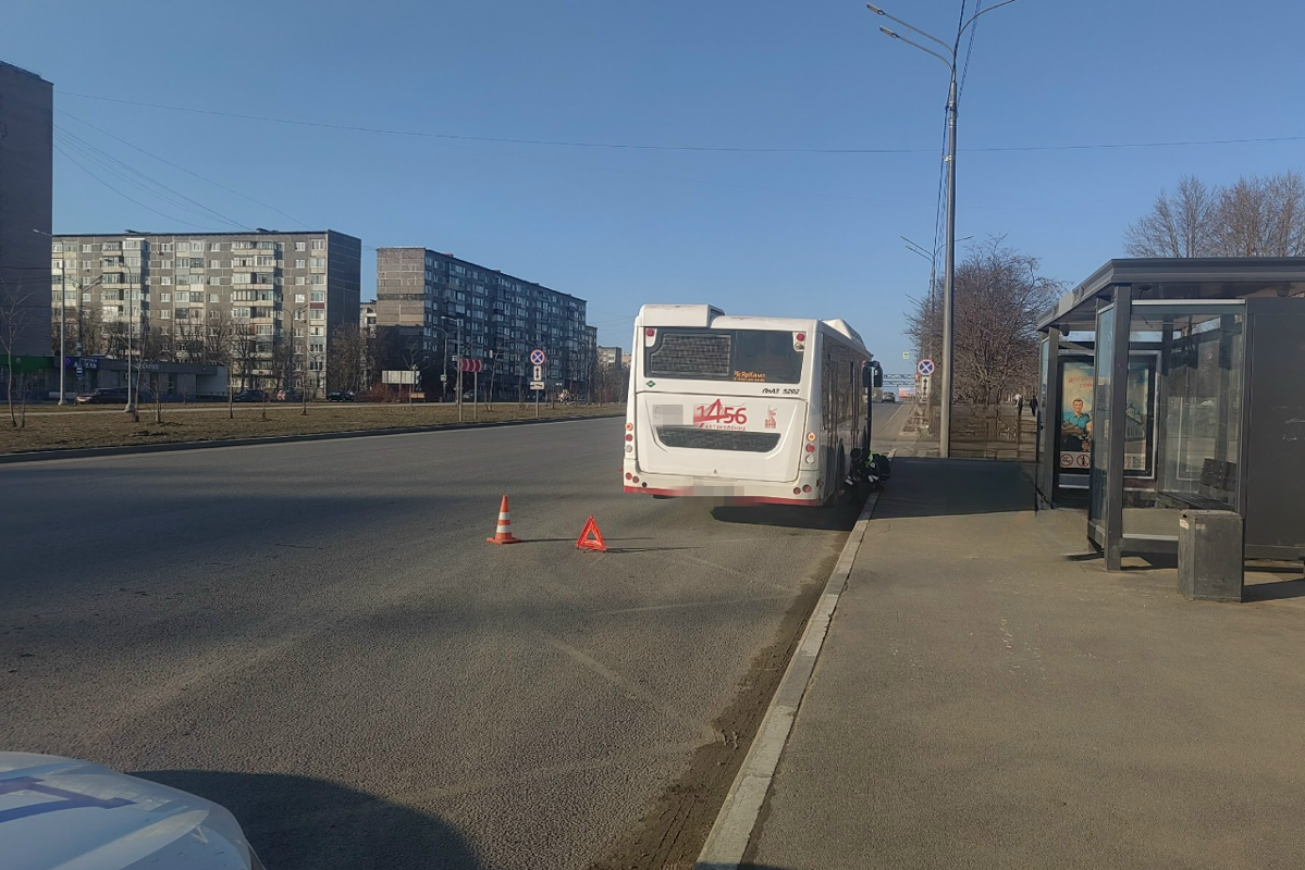 В Череповце из-за неизвестного водителя пострадала 11-летняя девочка