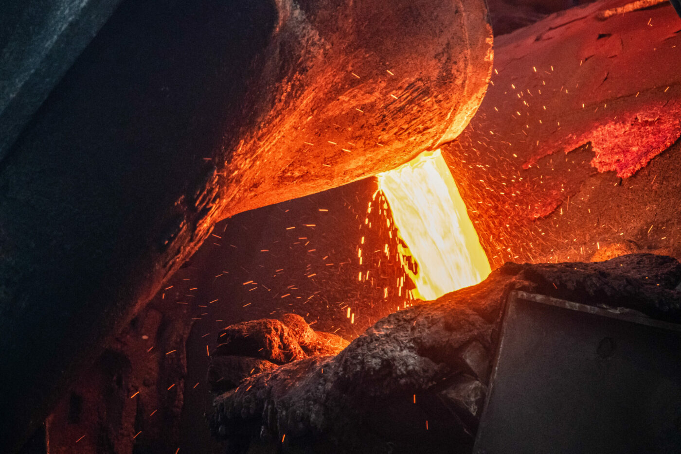 Заводы пойдут на переплавку? Российские металлурги готовятся к закрытию “лишних” мощностей