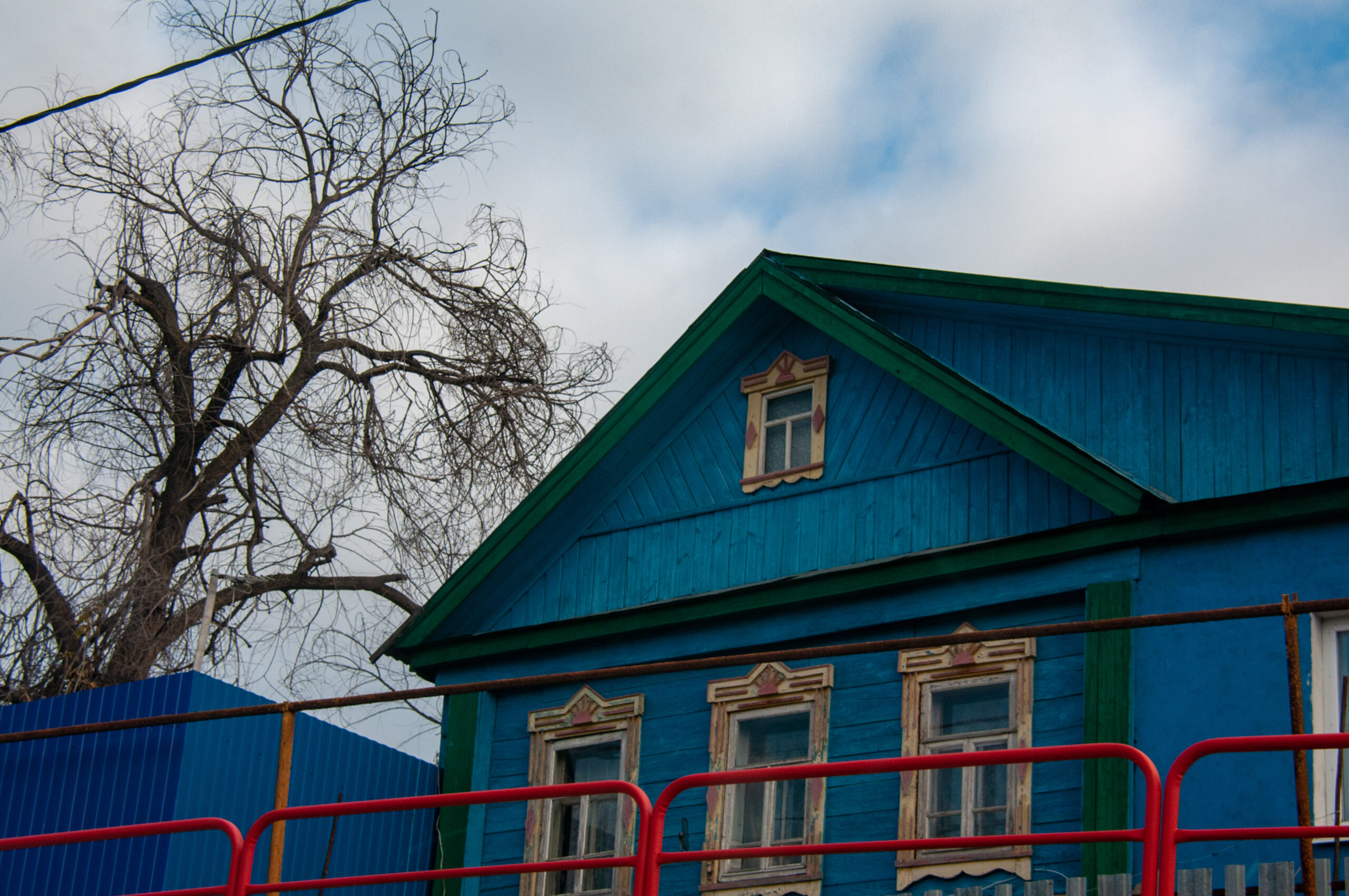 Советские методы подготовки сада к затяжным холодам этой весны