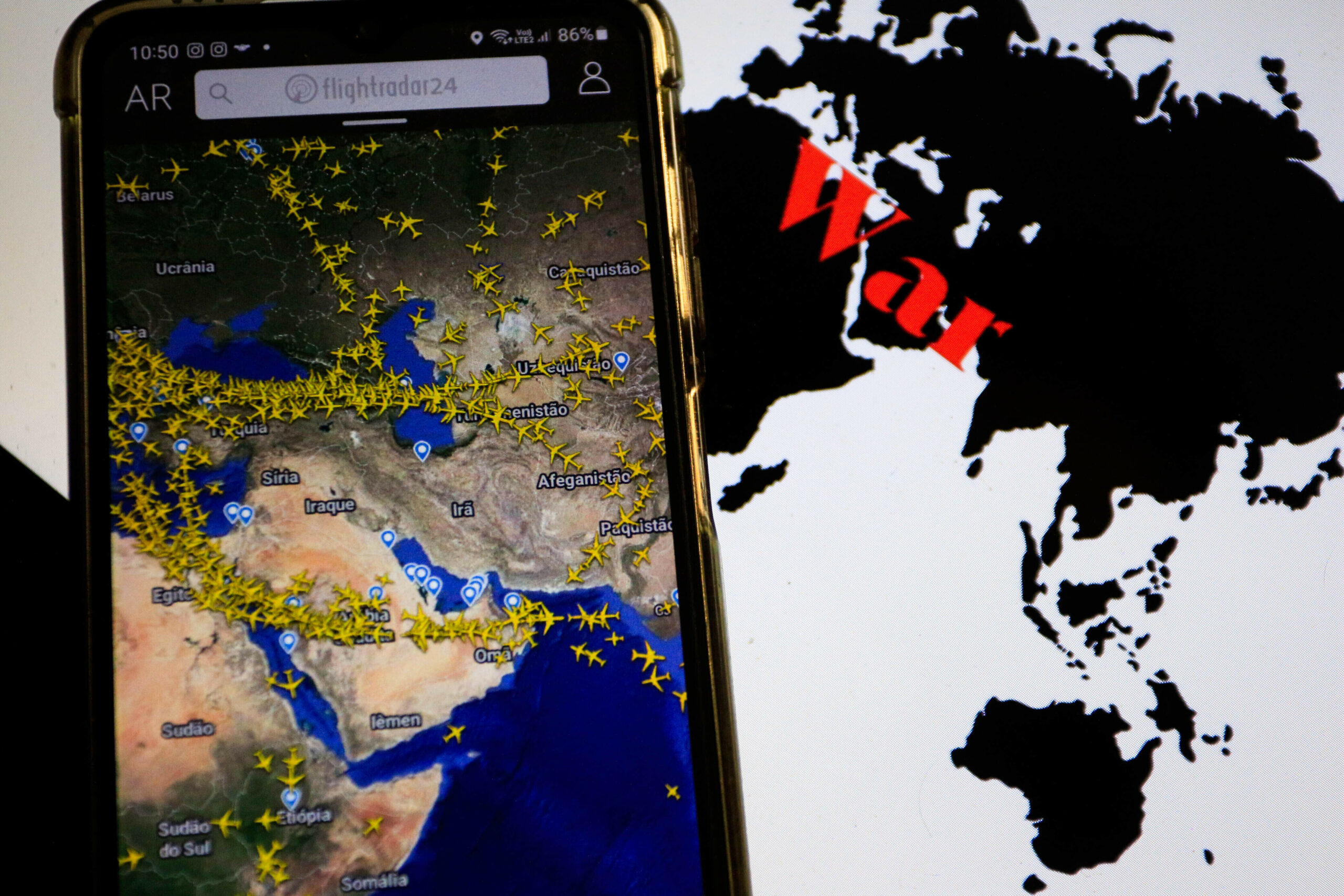 «А нам за ЖКХ кто вернет?»: помощь туристам вызвана волну негодования у россиян