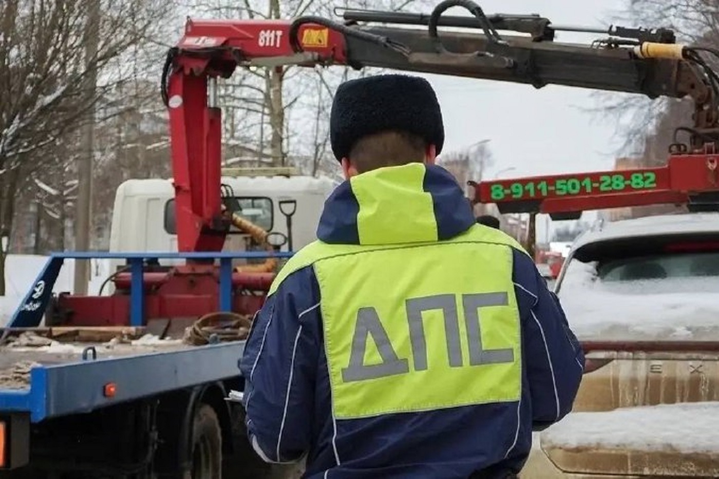 Сергей Жестянников рассказал о запрете парковок на нескольких улицах Вологды