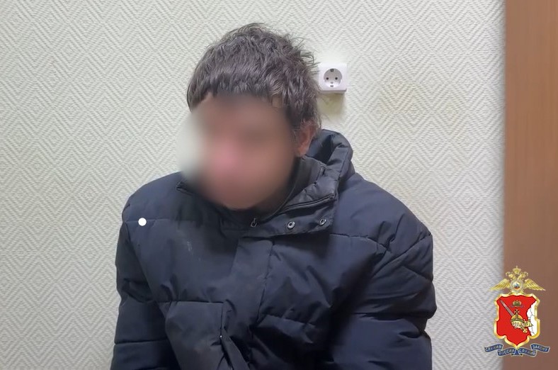 В Вологде на Рождество бездомный украл из храма ящик с пожертвованиями