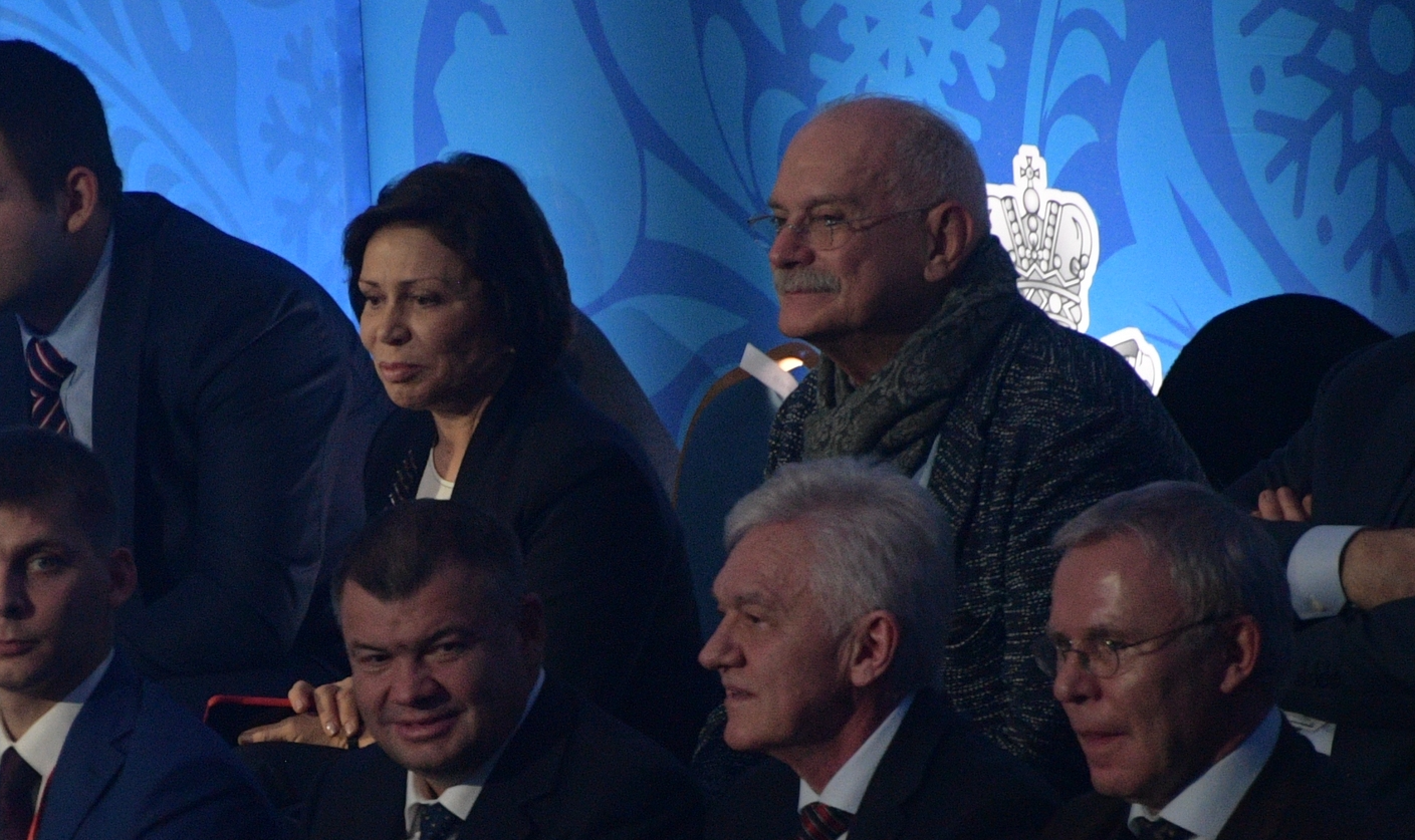 «Пусть живёт на 25 тысяч»: Никита Михалков предложил Ирине Родниной провести жесткий социальный эксперимент